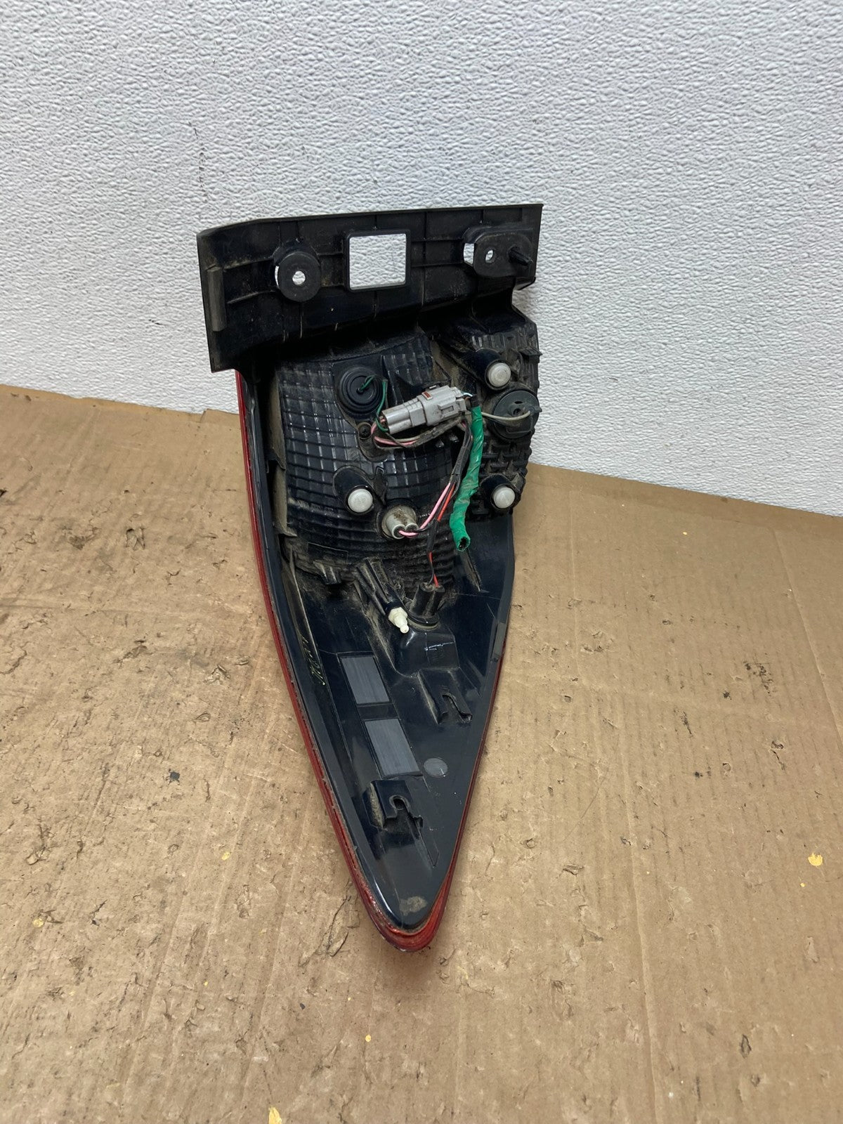 2018 to 2021 Subaru XV Crosstrek Right Passenger RH  Tail Light Oem ac0246 DG5