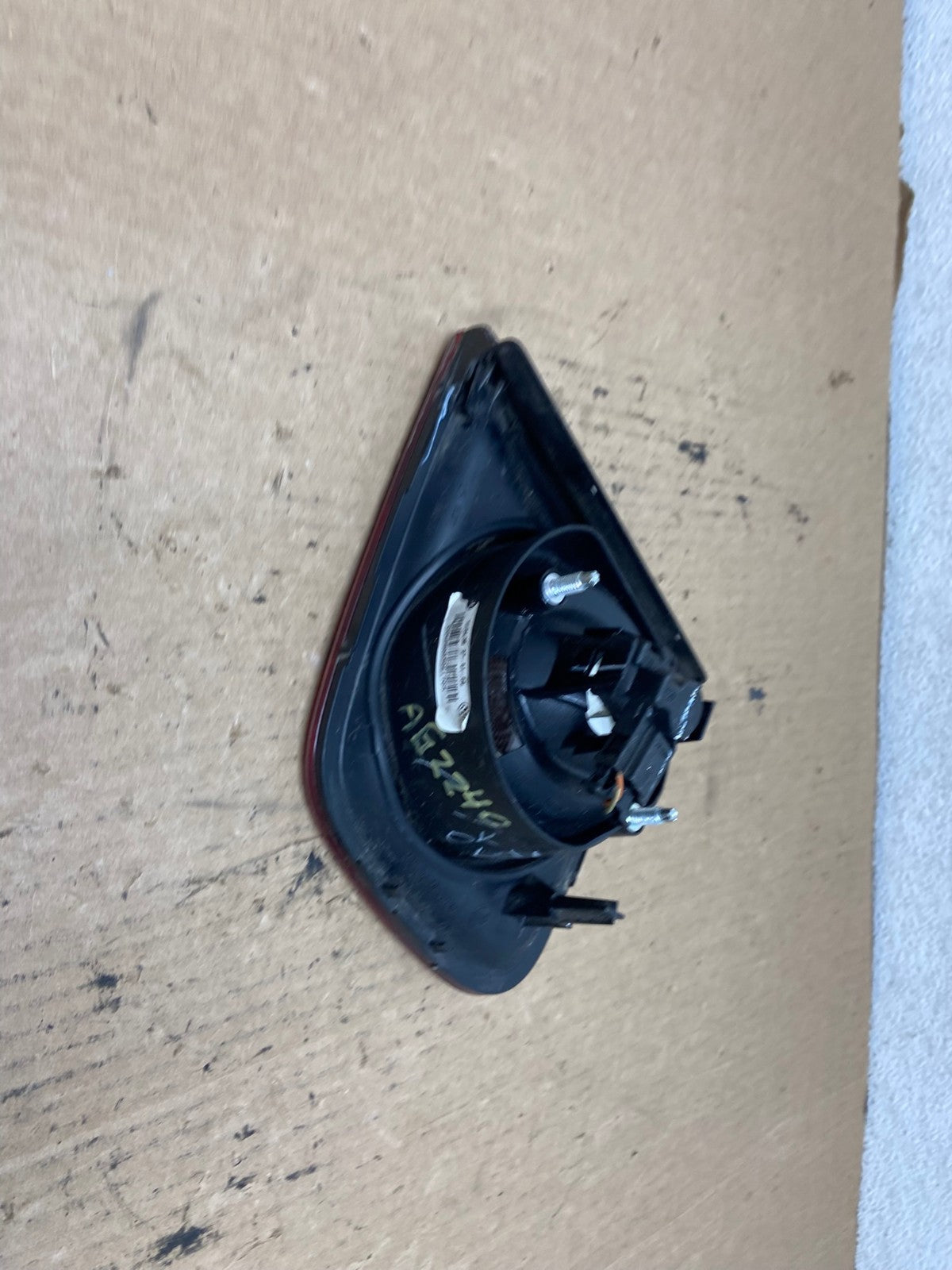 2008-2010 Volkswagen Jetta Sedan Left Driver Inner Tail Light AG2240 LK4