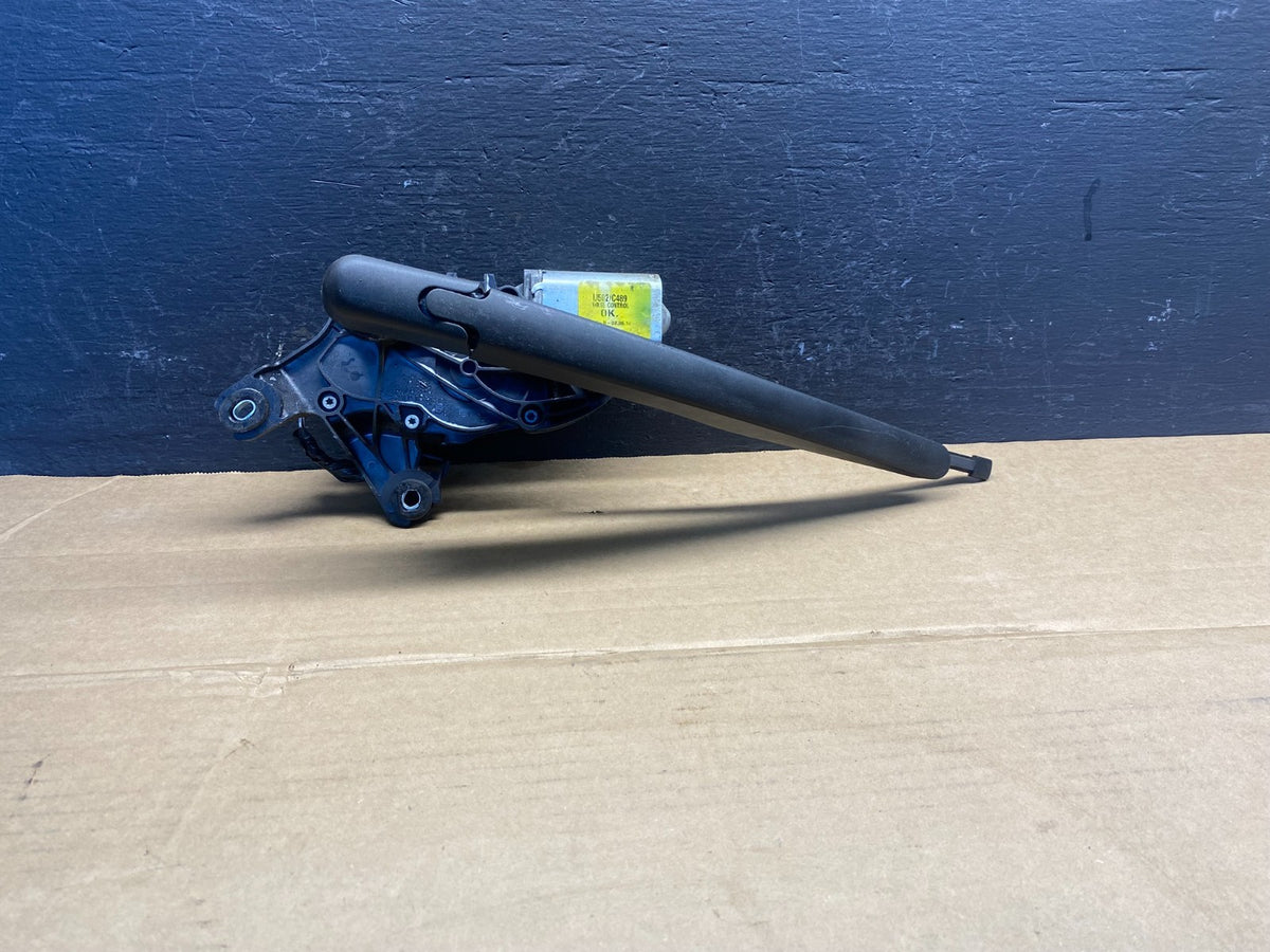 2011 to 2019 Ford Explorer Rear Windshield Wiper Motor ad3524 DG0