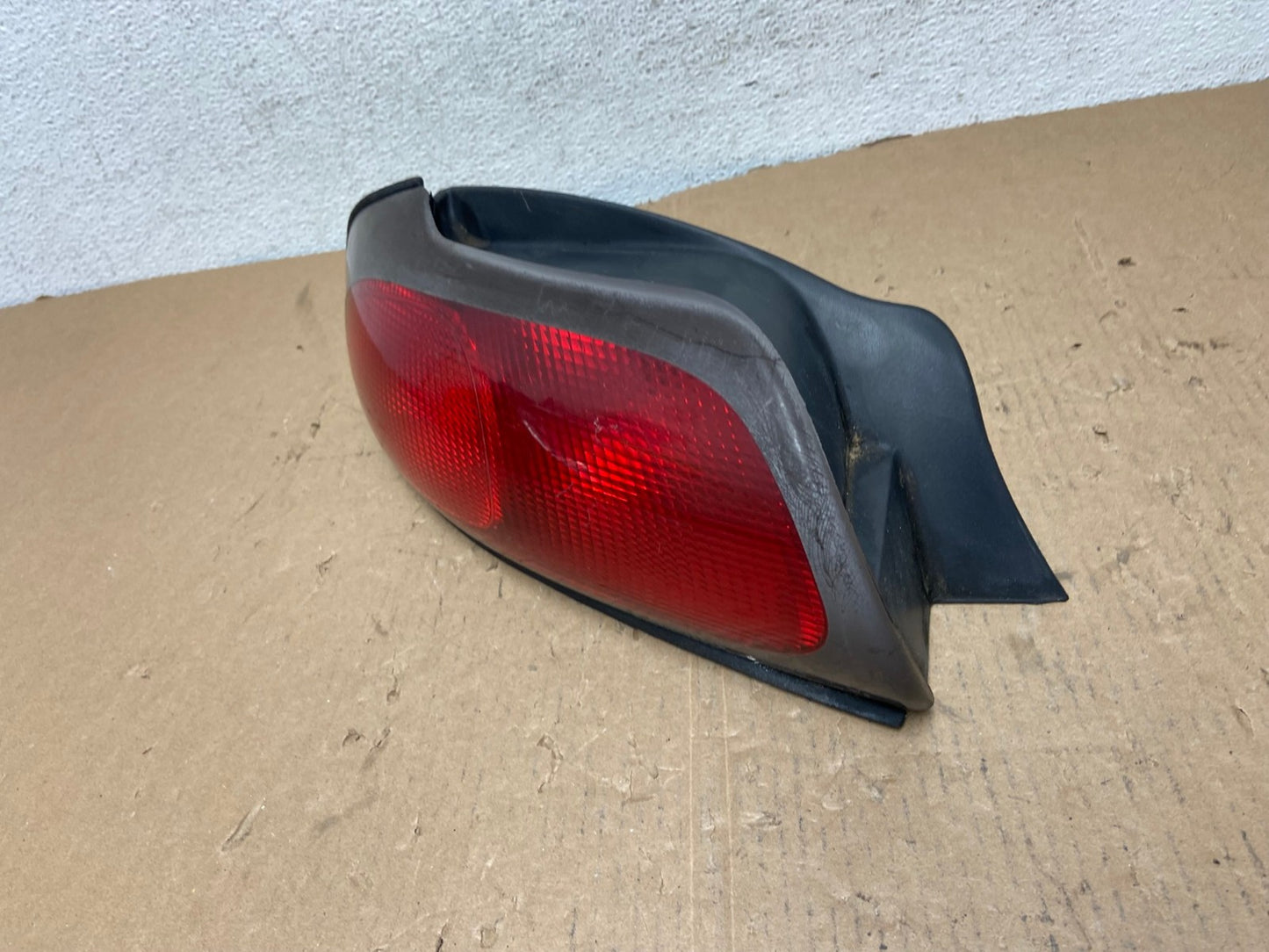 1996 to 1997 Ford Taurus Left Driver Lh Side Tail Light AD8050 LK1