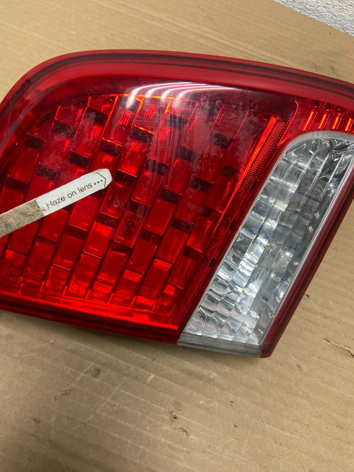 2011 2012 2013 Kia Sorento Left Driver Lh Inner Tail Light AG8886 DW3