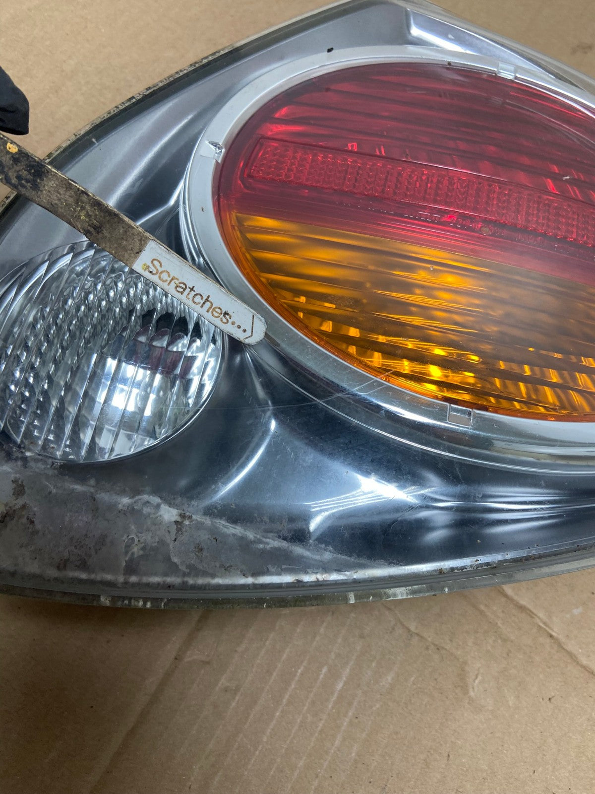 2002 2003 Nissan Maxima Right Passenger RH Side Tail Light AI1163 LK3