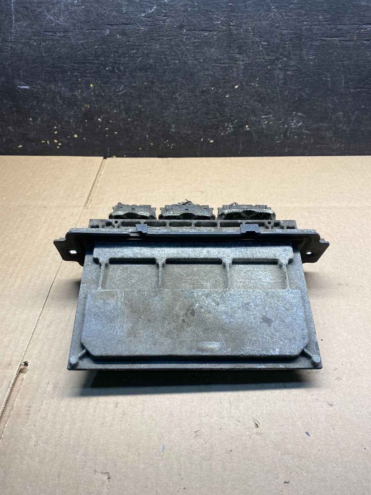 2012 Ford Escape 3.0L ECU ECM Computer Module AL8Z-12A650-BUA v6498 DG0