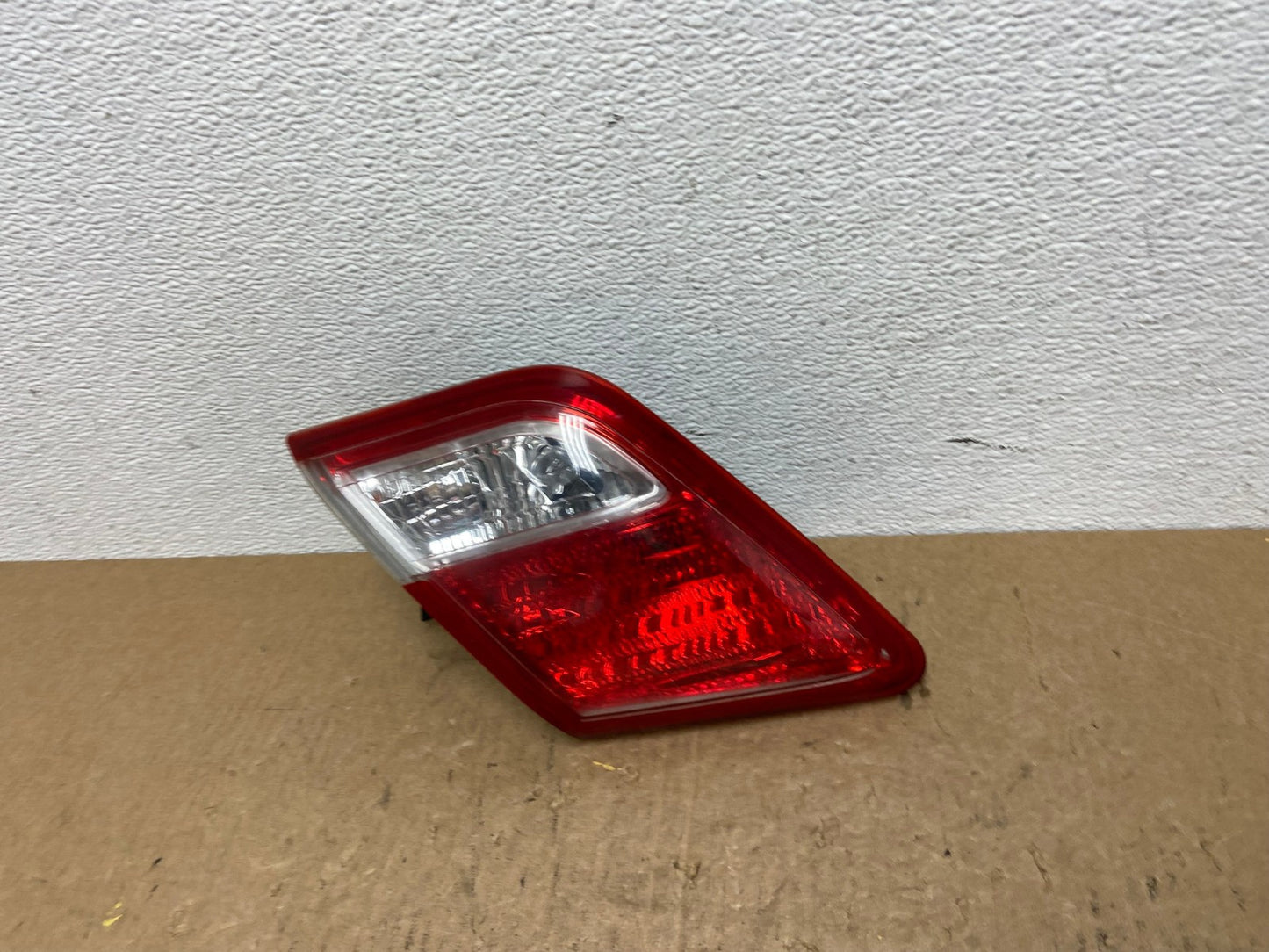 2007 2008 2009 Toyota Camry Left Driver Tail Light Trunk Lid inner OEM AC1621 LK1