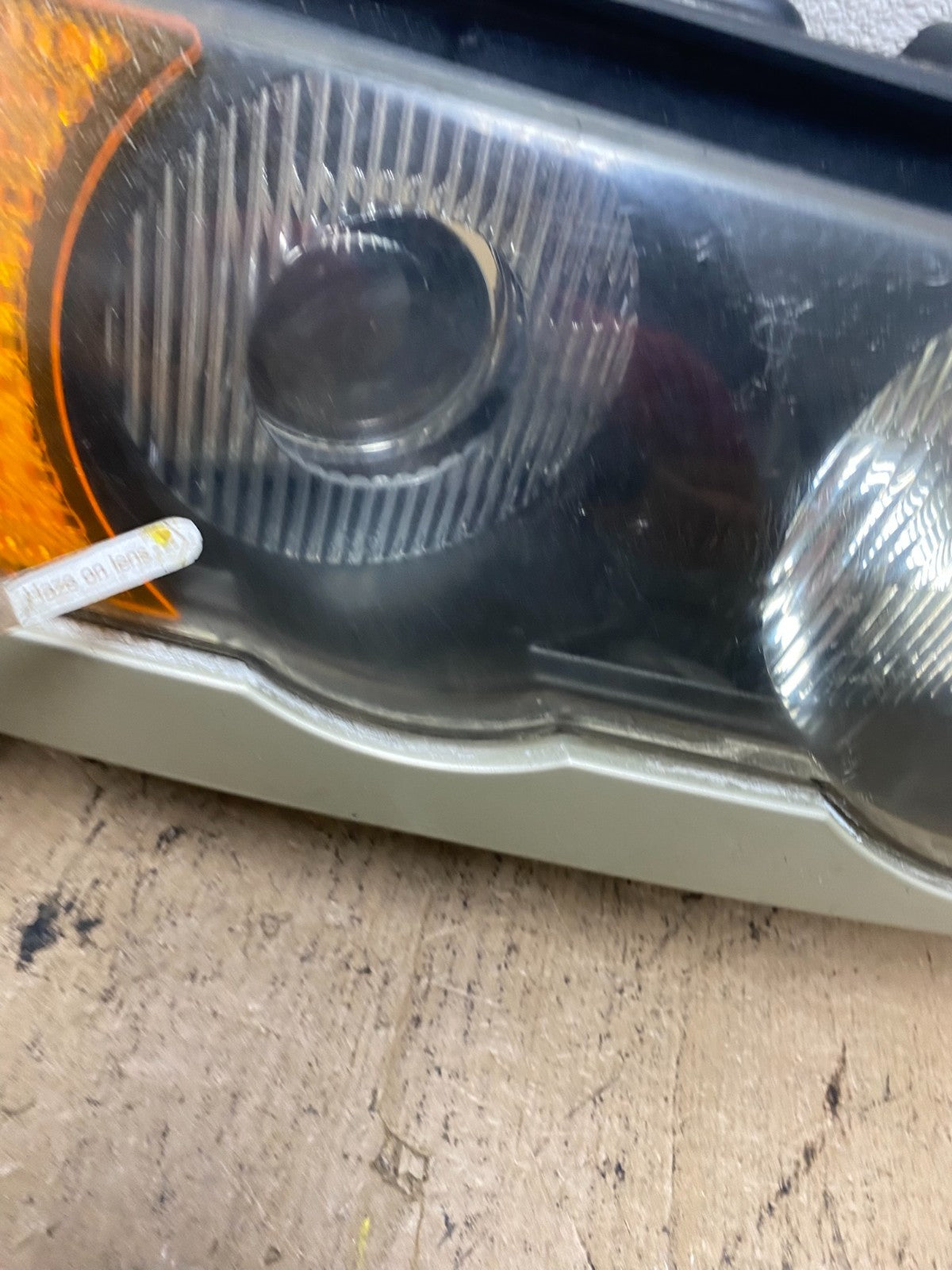 Xenon 2000 - 2003 Bmw X5 E53 Headlight Right Passenger RH Side OEM S1090 DW7