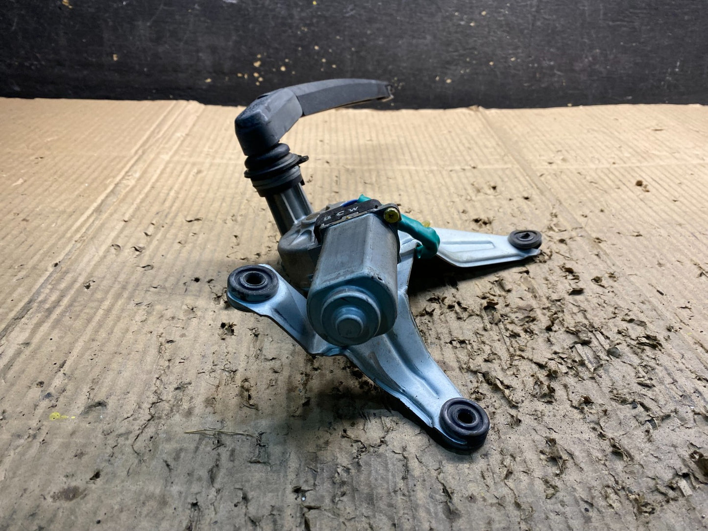 2007 - 2010 Hyundai Santa Fe Rear Glass Windshield Wiper Motor X4633 DG2
