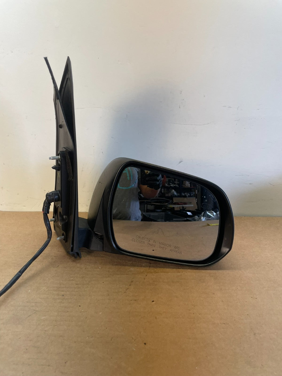 2011 to 2014 Toyota Sienna Right Passenger RH View Door Mirror af8641 DG10