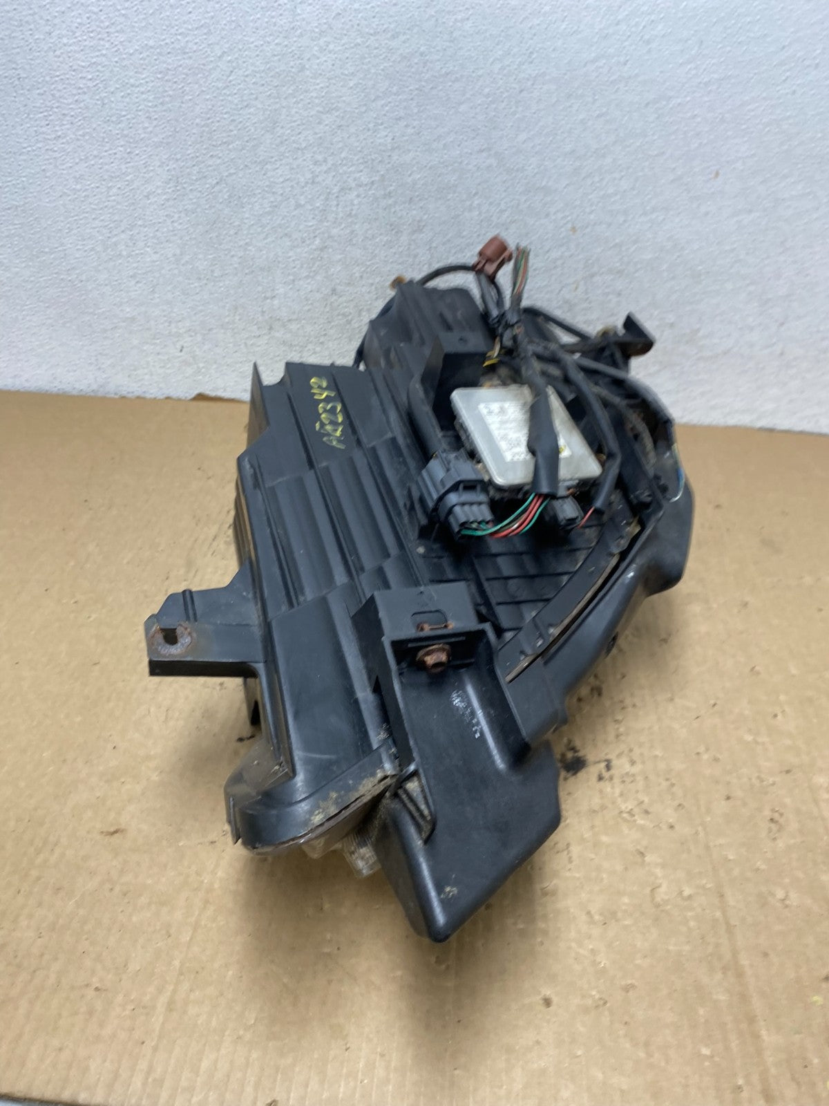 2010 - 2012 Mazda Cx9 Cx-9 Right Passenger RH Headlight Xenon HID AG2342 DW9