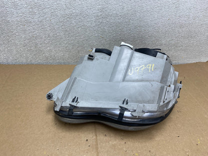2001 - 2004 Mercedes-Benz C Class Halogen Right Passenger Headlight U9791 DW6