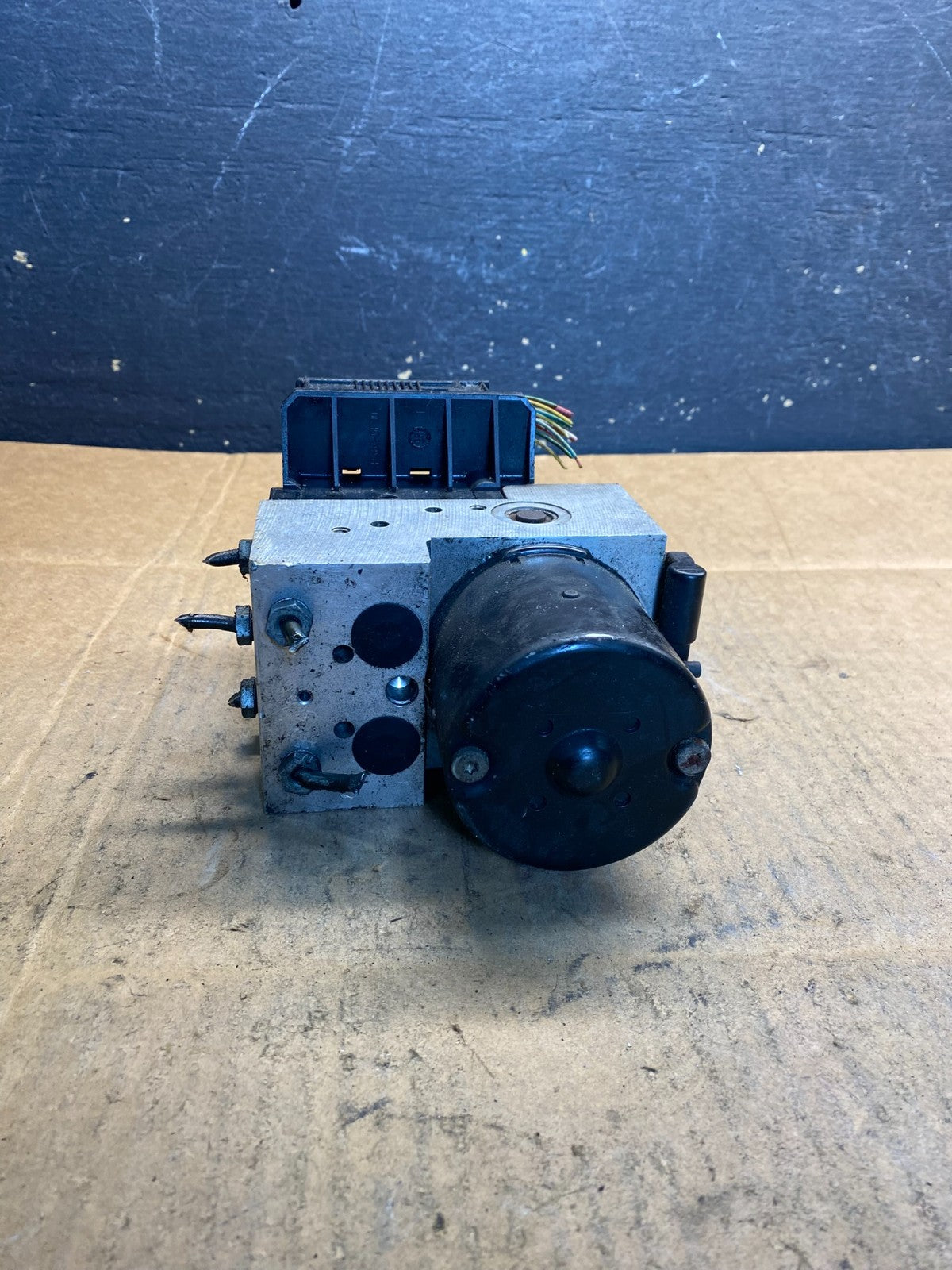 2000-2003 Mercedes W210 E320 E430 ABS ESP Electronic Stability Module ab3877 DG2