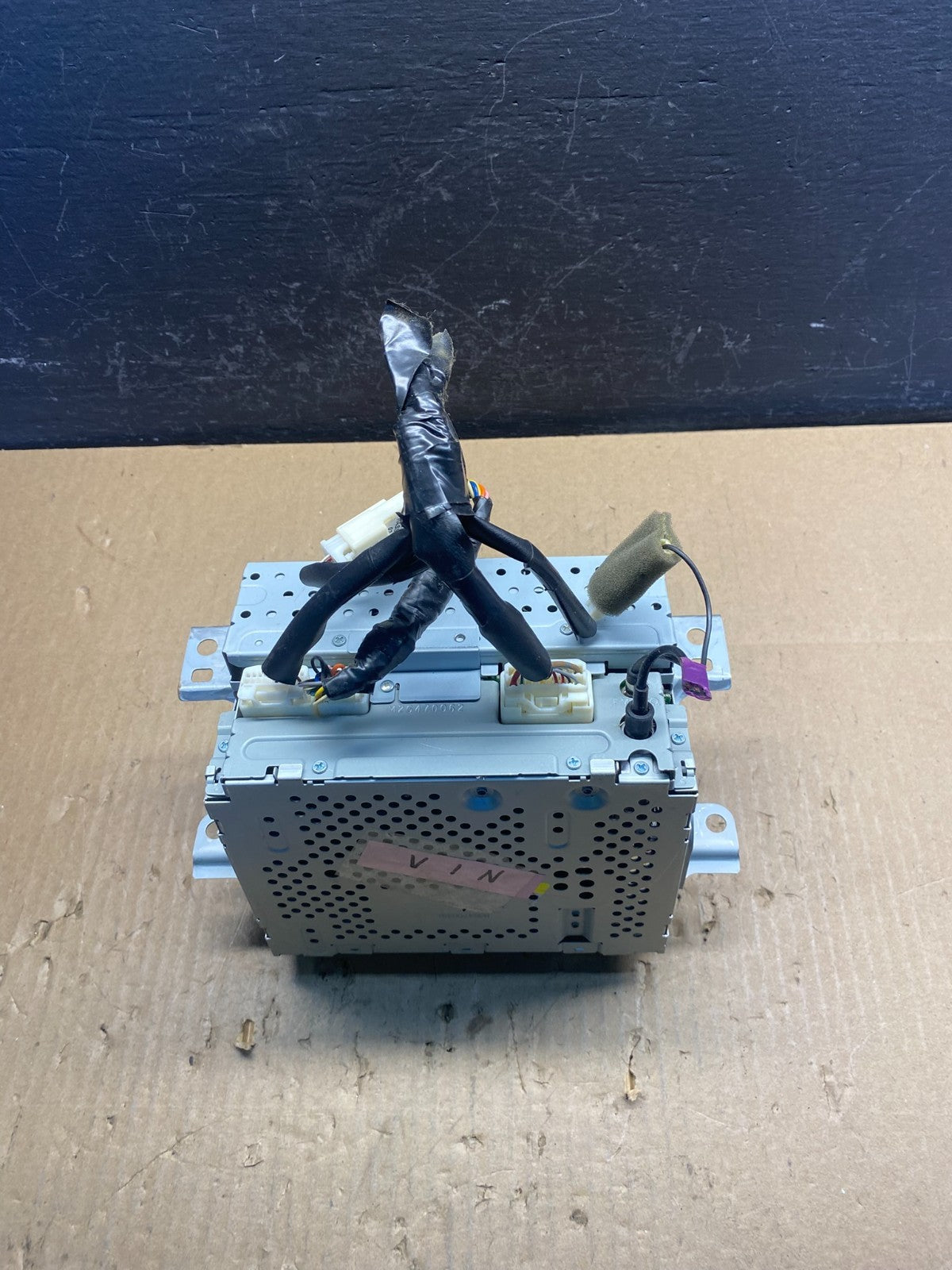 2005 2006 2007 Toyota Avalon AM FM CD Mp3 Radio Receiver AC2681 DG5