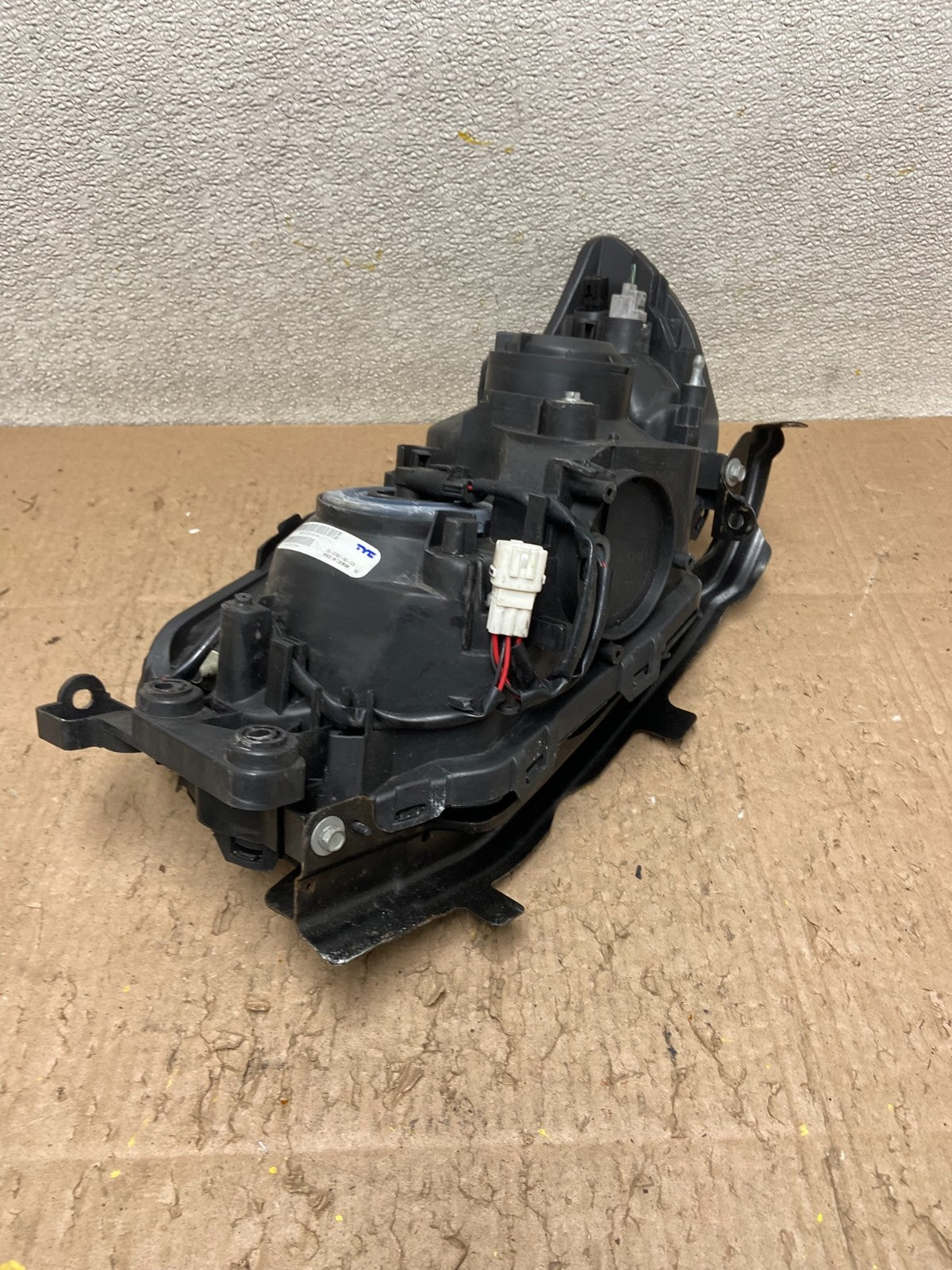 2006-2008 Subaru Forester Right Passenger Rh Headlight Halogen Y3401 DW5