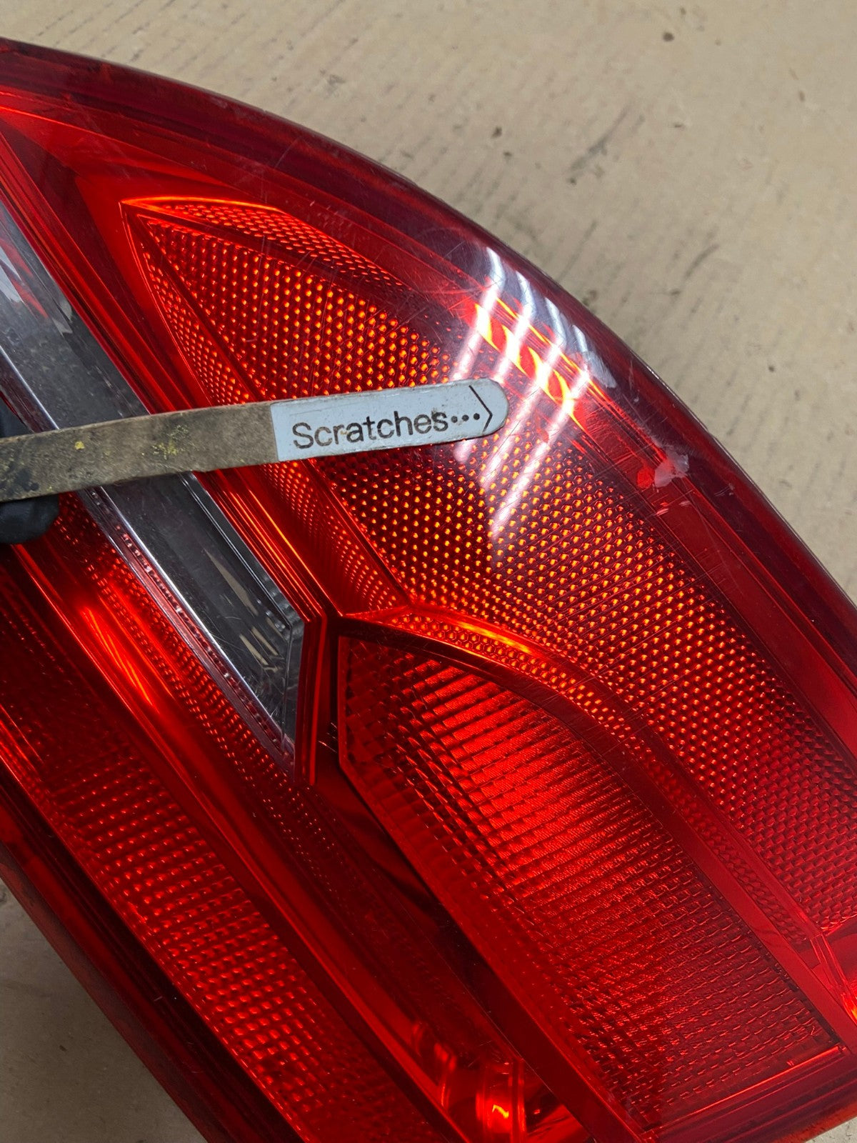 2011-2014 Volkswagen Jetta Right RH Inner Trunk Tail Light AE7288 LK3