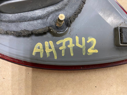 2001 2002 Toyota Corolla Left Driver LH Side Inner Tail light AH7742 LK6