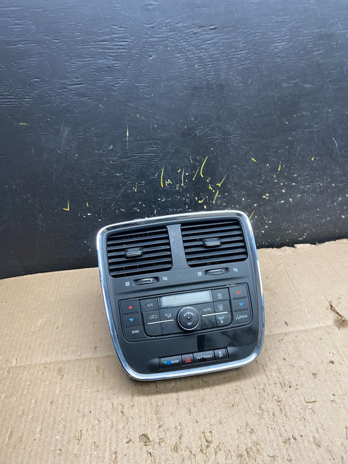 2011-2016 Dodge Grand Caravan Temperature Climate Control AC Heater Y7868 DG0