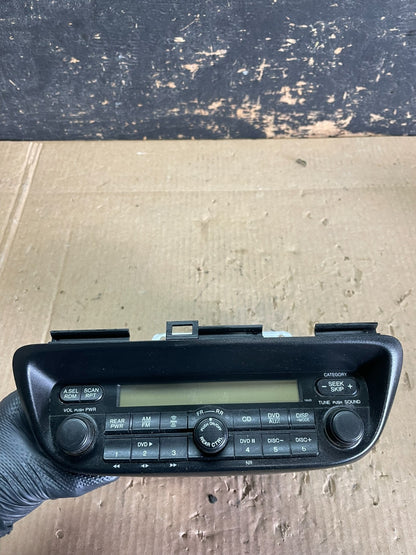 2005 to 2010 Honda Odyssey Am Fm Cd Player Radio Receiver AB3133 DG0