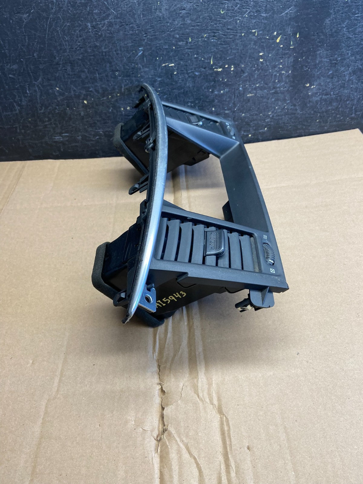 2011-2017 Infiniti QX56 QX80 Dash Display Bezel Center Air Vent Grille ai5943 DG1