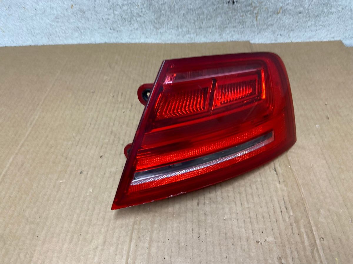 2011 to 2014 Audi A8 Sedan Right Passenger RH LED Tail Light AI5756 LK2
