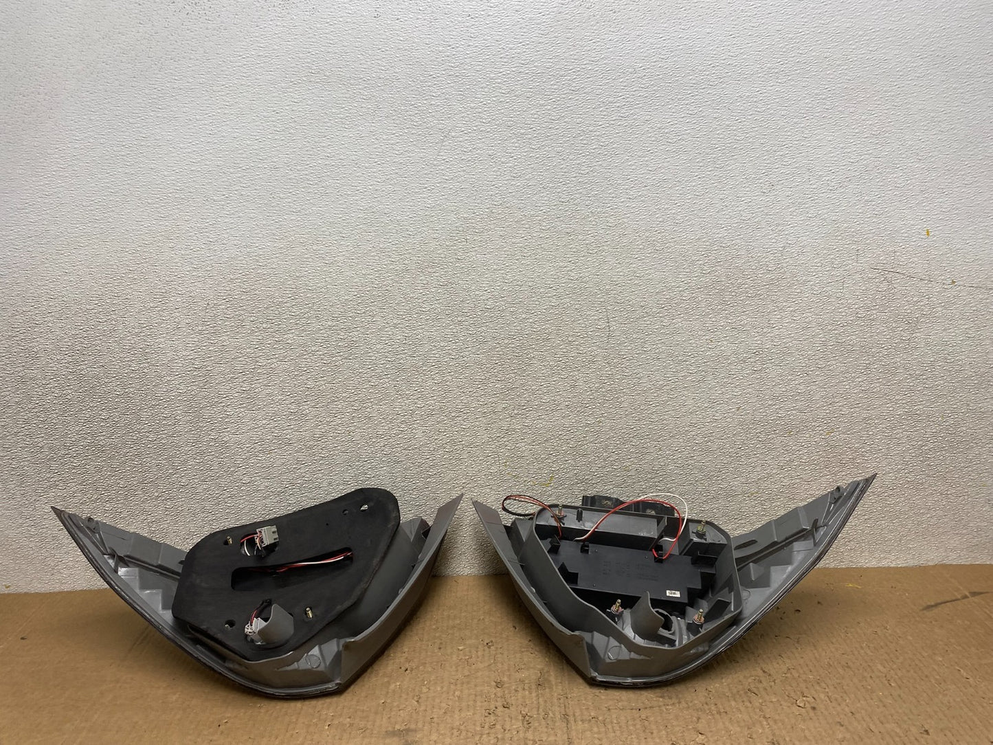 2006 - 2007 Honda Accord Left+Right Set LED Tail lights W5530 DW6