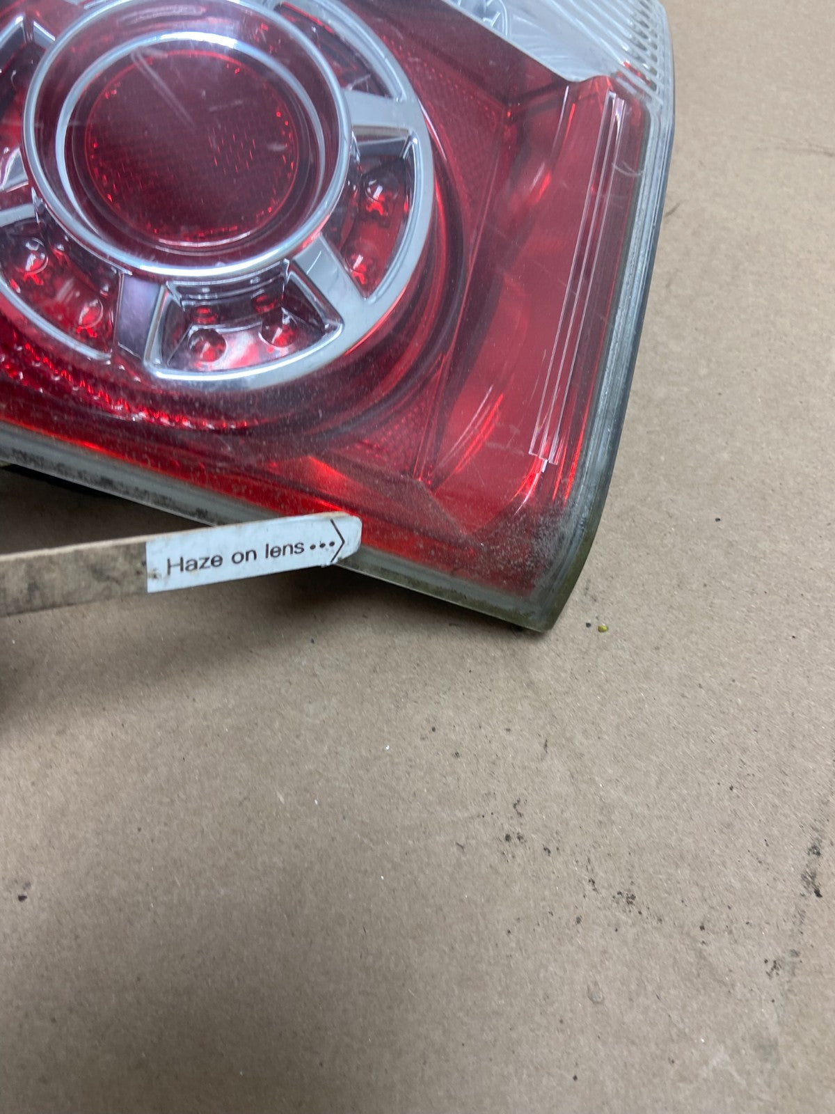 2007 to 2012 GMC Acadia Right Passenger Rh Hatch Tail Light Inner AG4519 GD4