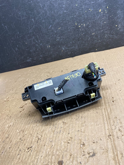 2010 - 2014 Subaru Outback Legacy A/C Heater Climate Control Unit AF1730 DG4