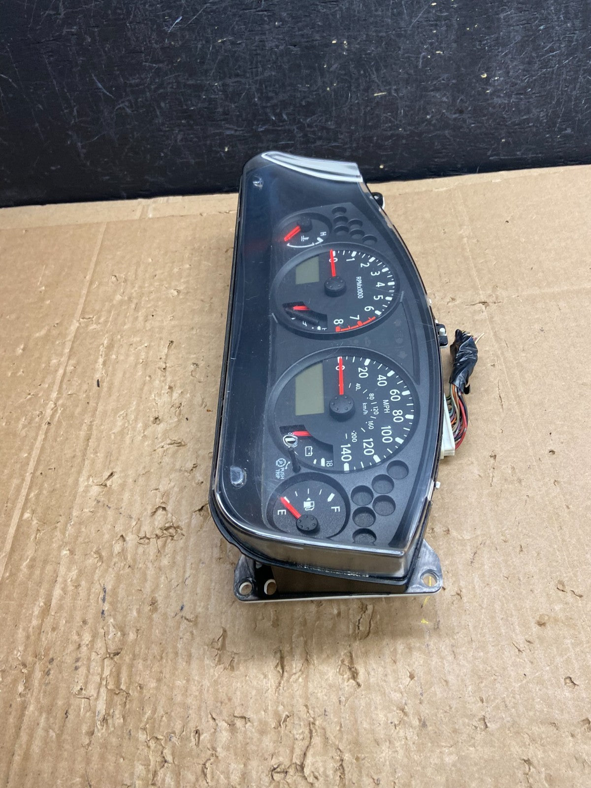 2006 2007 Nissan Xterra Speedometer Cluster Gauge AD6907 DG3