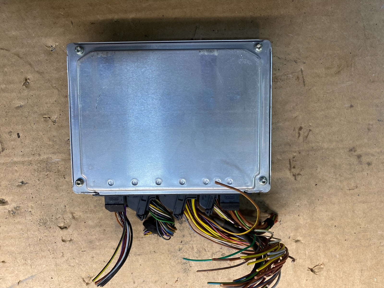 2003 to 2005 BMW X5 ECM ECU Engine Control Computer Module 7519308 AD9798 DW1