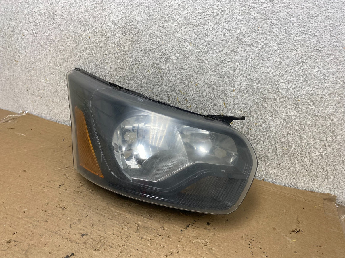 2015-2019 Ford Transit VAN Right Passenger Halogen Black Headlight AH9270 DW2