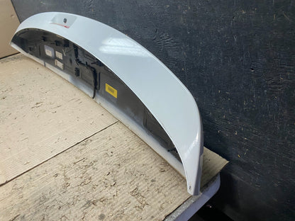 2009 to 2014 Volkswagen Routan Rear Spoiler OEM X8250 PS7