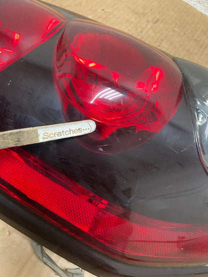 2002 to 2009 Chevrolet Trailblazer Left Driver LH Side Tail Light AI6597 LK3