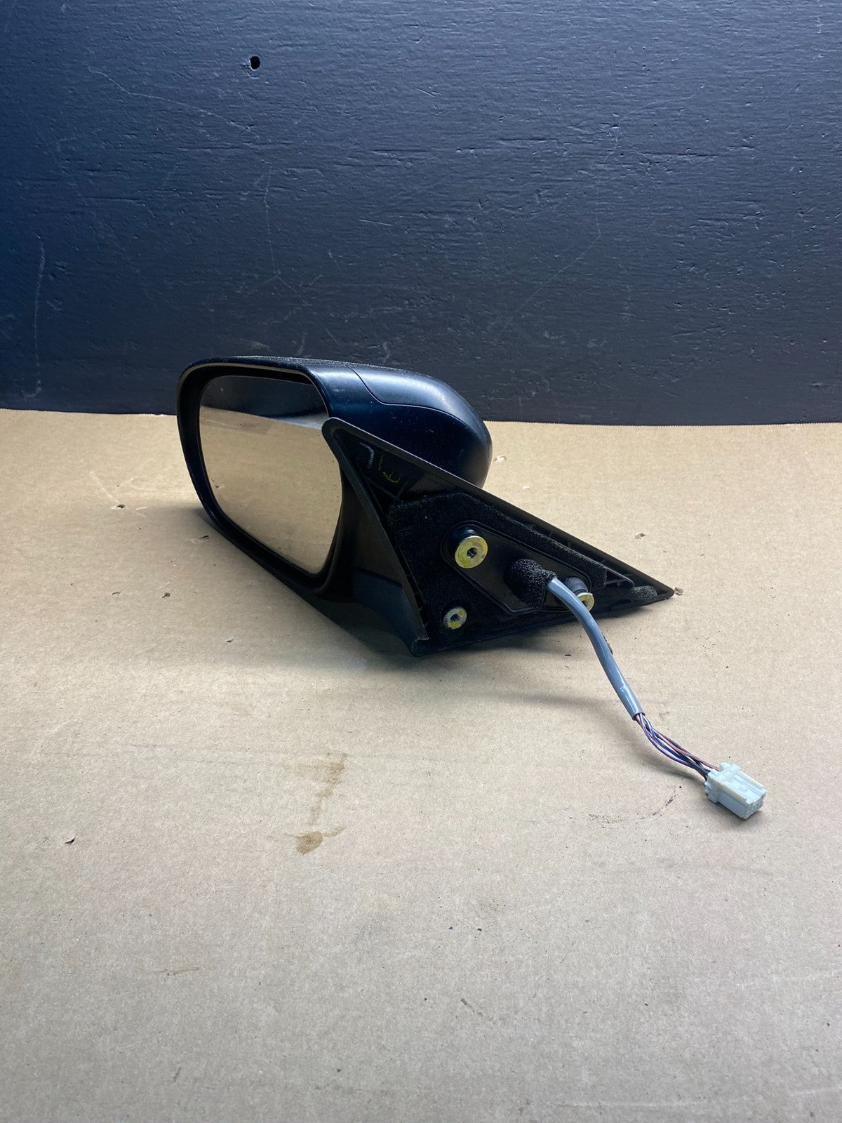 2005-2009 Subaru Legacy Left Driver LH Side View Door Mirror OEM AB7162 DW6