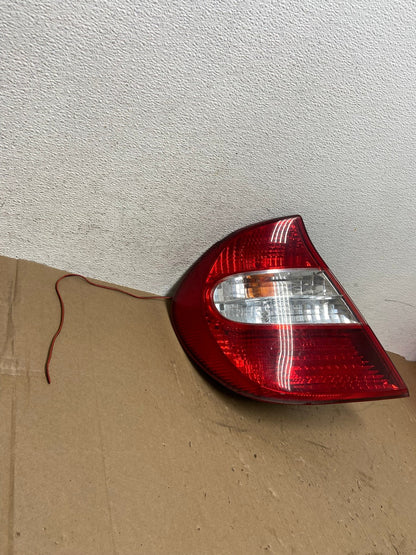 2002 2003 2004 Toyota Camry Left Driver LH Side Tail Light AD7704 LK2