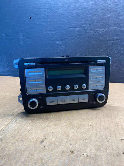 2006 to 2011 Volkswagen Passat Jetta Radio CD Player Screen Navigation ad3627 DG0