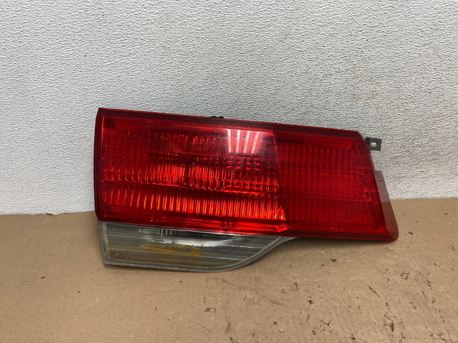2008 to 2010 Honda Odyssey Left Driver LH Side Tail Light Inner AG4439 LK0