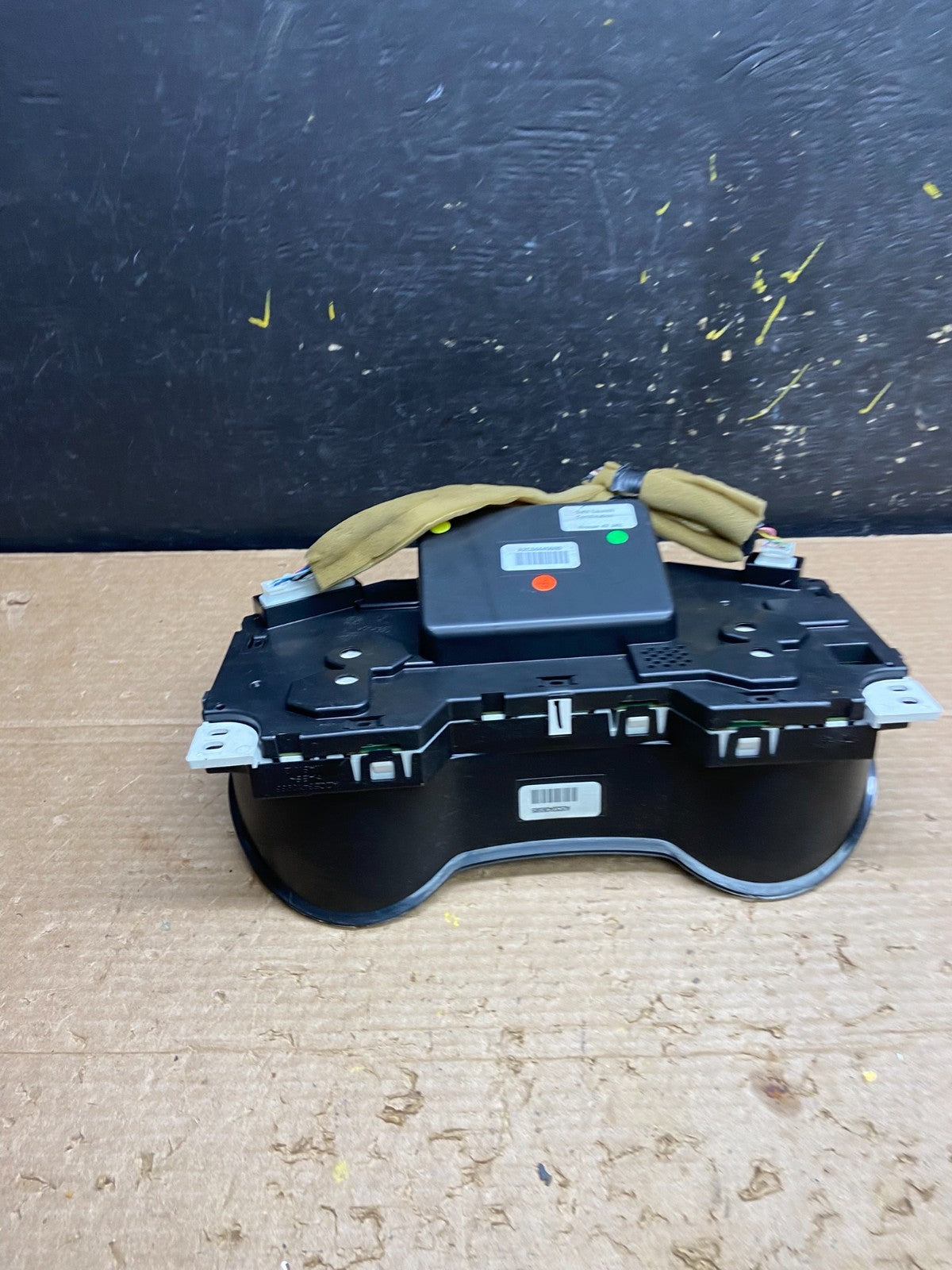 2013 Nissan Pathfinder Speedometer Cluster Gauge OEM  W3110 DG5