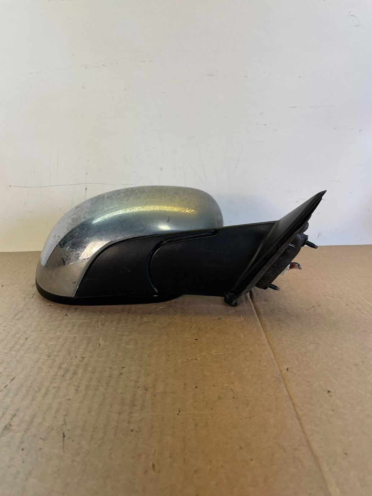 2005 to 2010 Chrysler 300 Right Passenger RH View Door Mirror AH6250 DW3