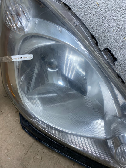 2009 to 2013 Honda Fit Right Passenger RH Side Headlight Halogen AJ2320 DW4