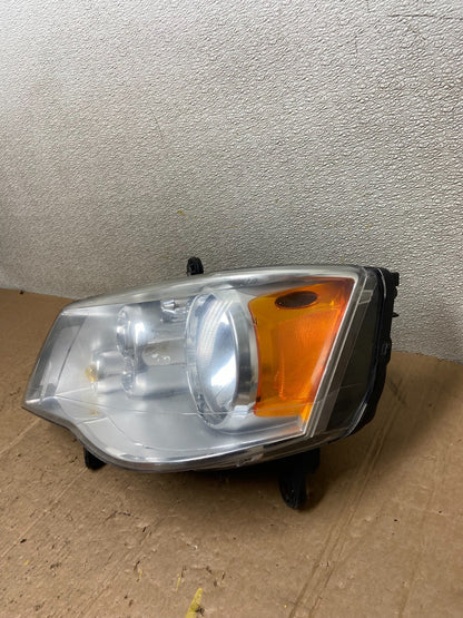 2008 to 2016 Chrysler Town and Country Left Driver Lh Side Headlight AA3434 DW1