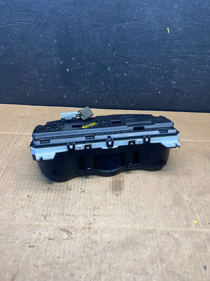 2011 2012 Lincoln MKZ Speedometer Cluster Gauge OEM o1471 DG5