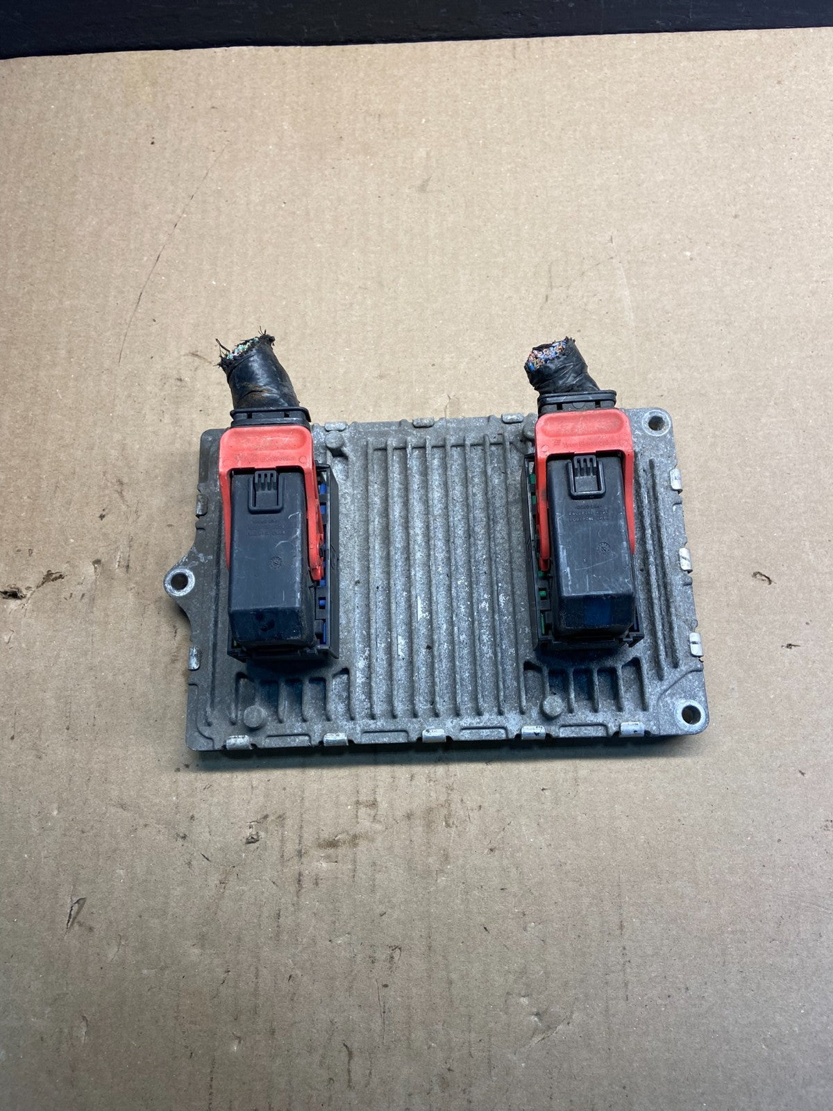 2013 Dodge Caravan  3.6L Engine Control Unit ECU Module ac0608 DG0