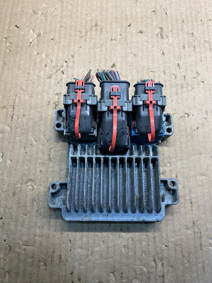 2004 to 2006 Chevrolet Colorado Engine Motor Brain Box ECU ECM AE7998 DG0
