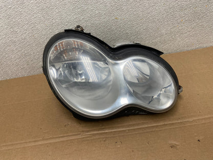 2005 to 2007 Mercedes-Benz C-Class Right Passenger Side Headlight AB3492 DW0