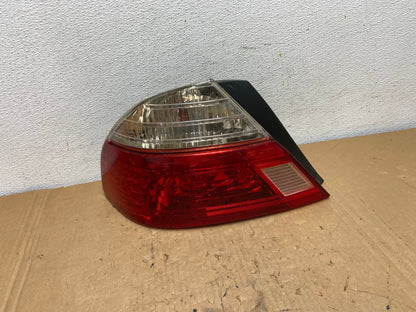 2003 to 2004 Toyota Avalon Left Driver Side Tail Light AD3304 LK0