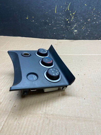 2011 to 2015 Nissan Rogue Heater Temperature AC Climate Control OEM Y2243 DG3