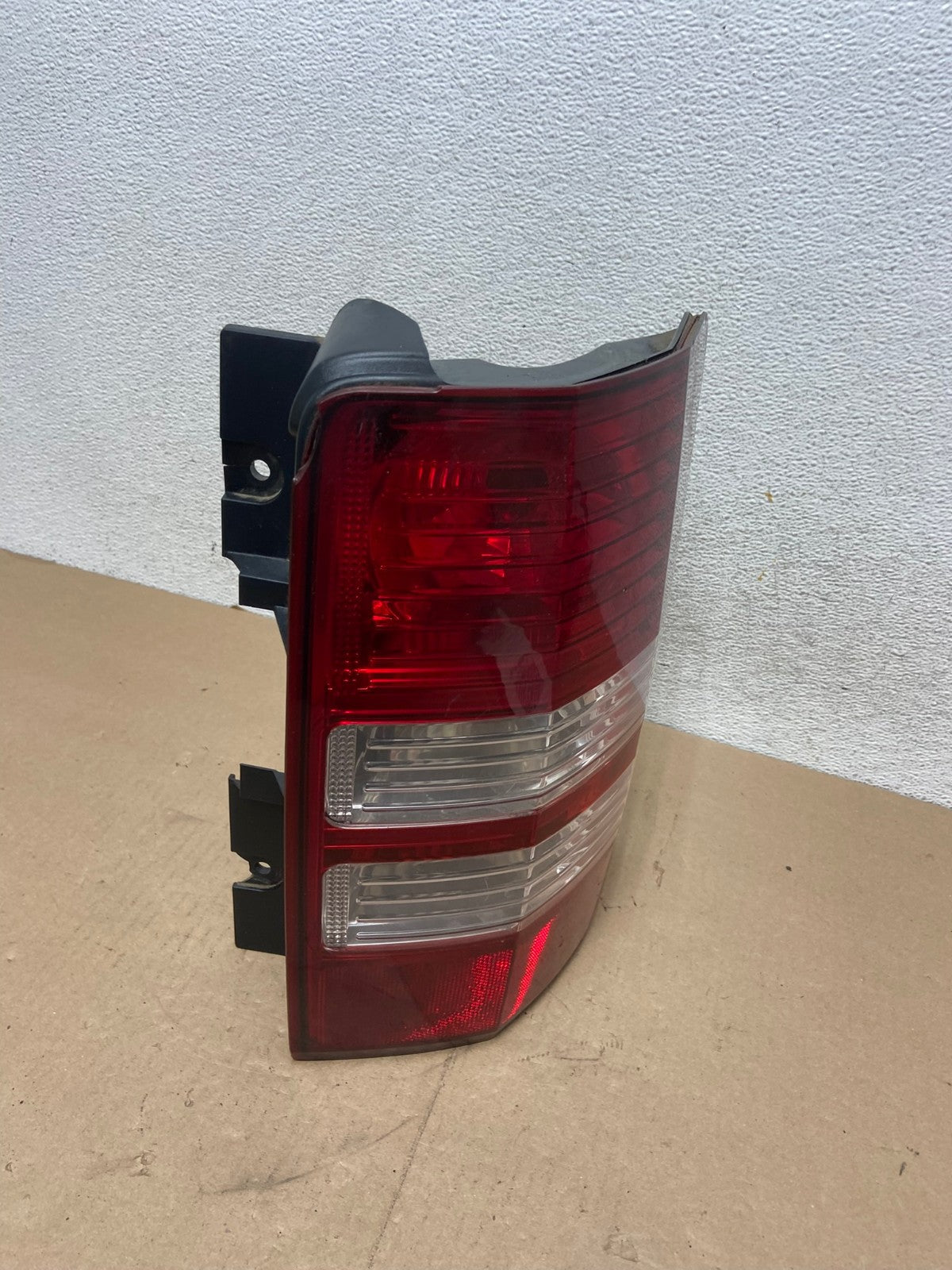 2008 to 2012 Jeep Liberty Right Passenger RH Side Tail Light AG4626 LK2