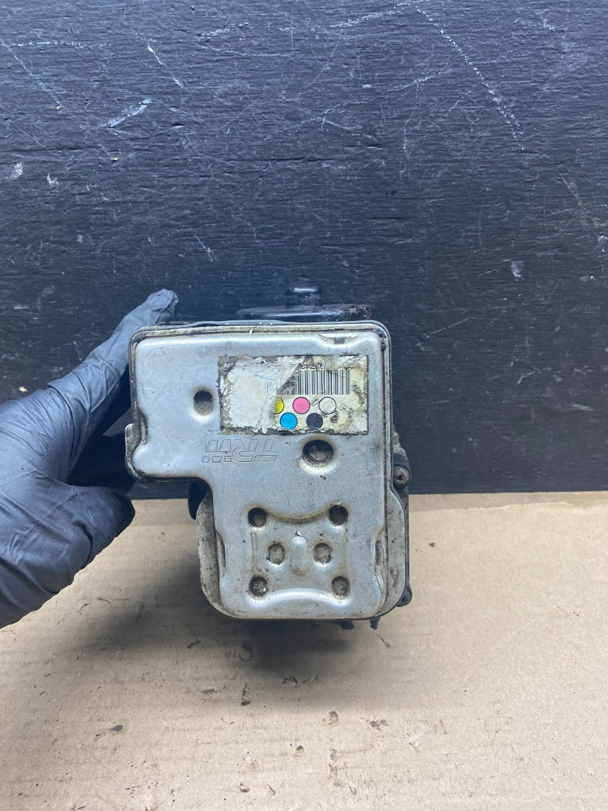 2004-2006 Chevrolet Express ABS Pump Control 13567118 Module q1425 DG2
