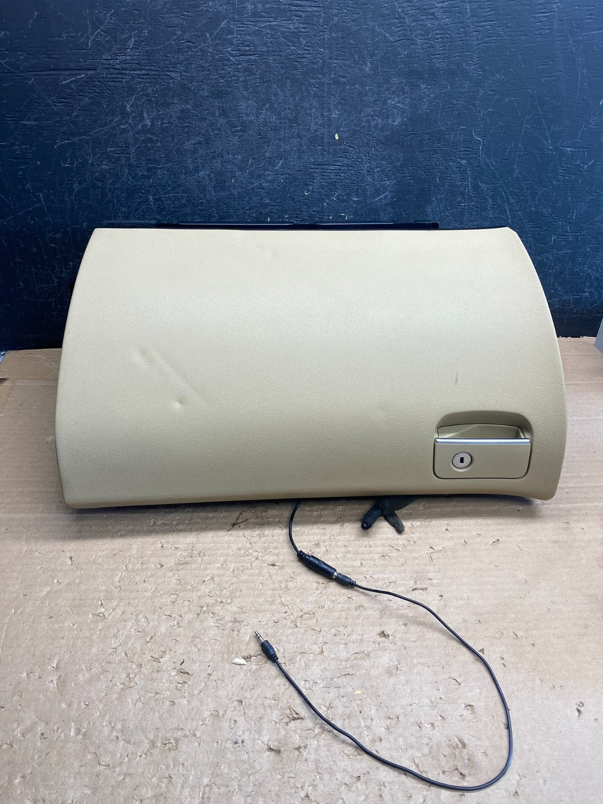 2006-2009 Mercedes W251 R320 R500 R350 Front Right Storage Glove Box ag8499 DG0