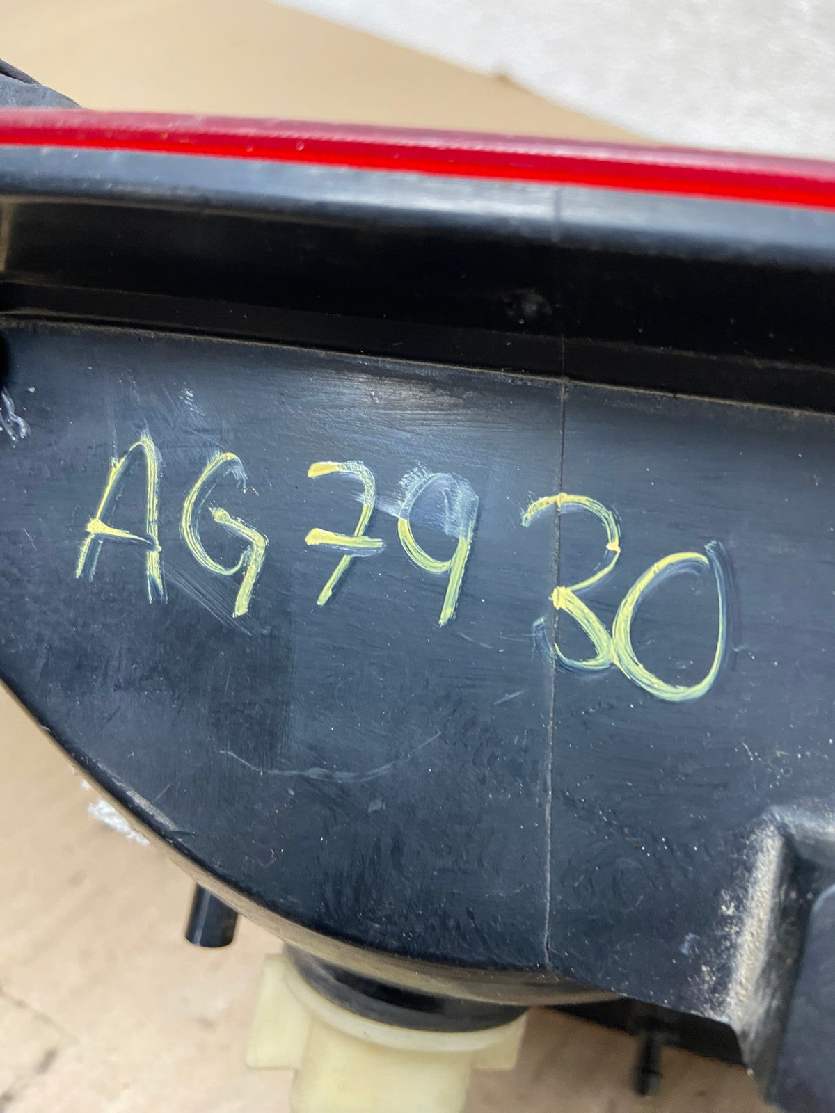 2002 to 2006 Dodge Ram 1500 Right passenger Rh side Tail Light AG7930 LK6