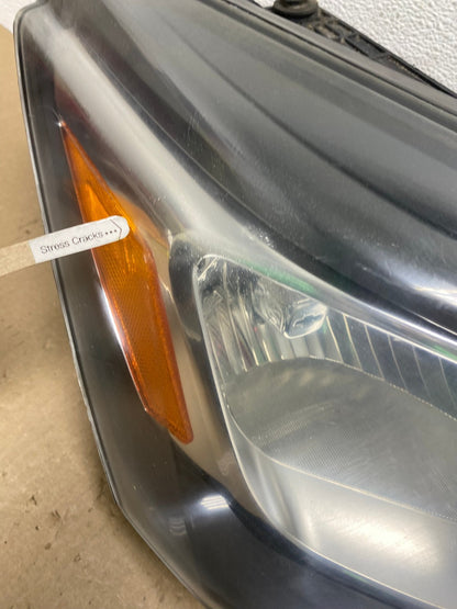2013-2017 Chevrolet Traverse Right Passenger Side Halogen Headlight AE9612 LK4
