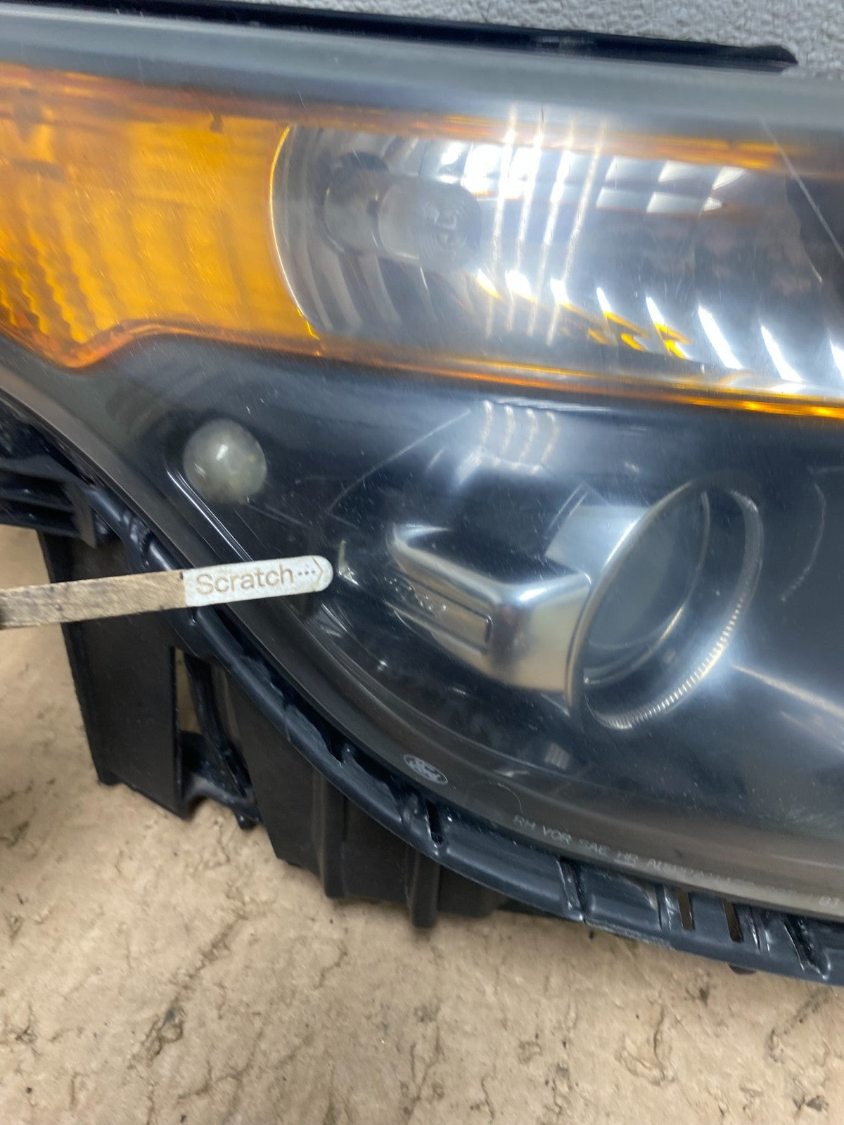 2011 to 2015 Ford Explorer Police Right Passenger Halogen Headlight Oem R6584 DW3